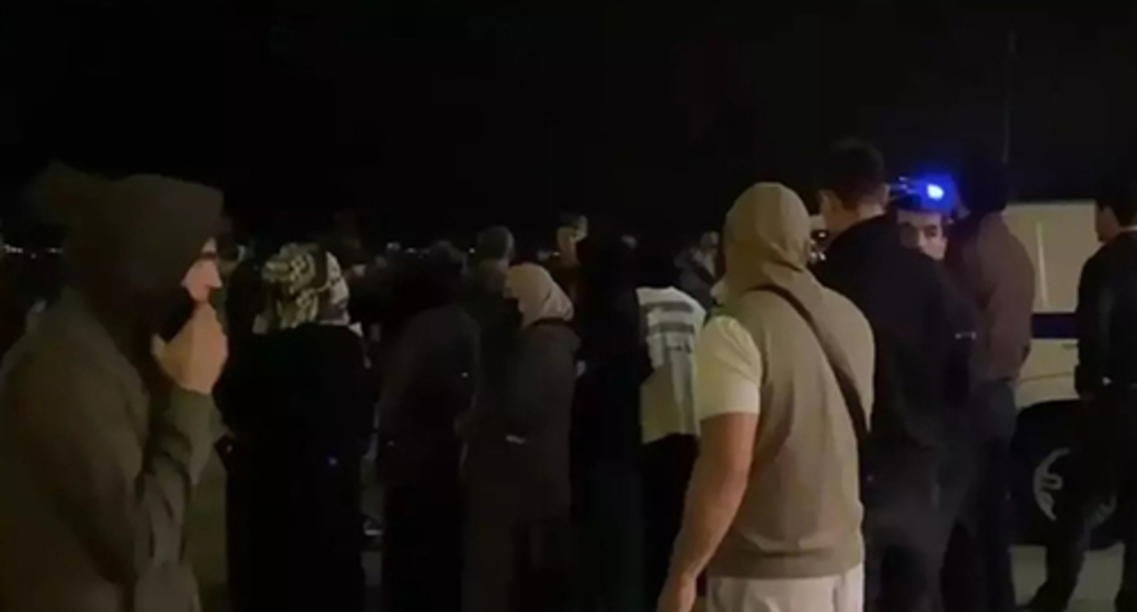 Riots at an airport in Makhachkala. Screenshot of the video https://www.topnews.ru/news_id_789873.html Riots at an airport in Makhachkala. Screenshot of the video https://www.topnews.ru/news_id_789873.html