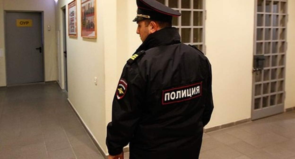 A police officer. Photo by Vlad Alexandrov, Yuga.ru A police officer. Photo by Vlad Alexandrov, Yuga.ru