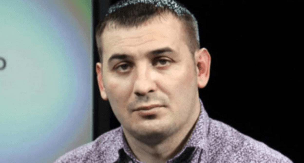 Igor Nagavkin. Russian human rights organizations community, https://hrdco.org/news/pravozashhitnik-igor-nagavkin-derzhit-golodovku-v-sizo-iz-za-bezdejstviya-sledstviya/ Igor Nagavkin. Russian human rights organizations community, https://hrdco.org/news/pravozashhitnik-igor-nagavkin-derzhit-golodovku-v-sizo-iz-za-bezdejstviya-sledstviya/