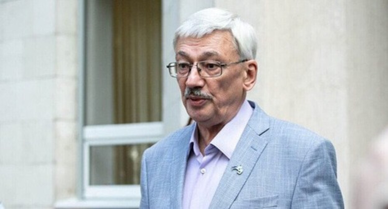Oleg Orlov*. Photo: https://memopzk.org/news/blizkie-olega-orlova-opasayutsya-za-ego-sostoyanie-iz-za-iznuryayushhih-poezdok-iz-sizo-v-sud/ included into the register of foreign agent Oleg Orlov*. Photo: https://memopzk.org/news/blizkie-olega-orlova-opasayutsya-za-ego-sostoyanie-iz-za-iznuryayushhih-poezdok-iz-sizo-v-sud/ included into the register of foreign agent