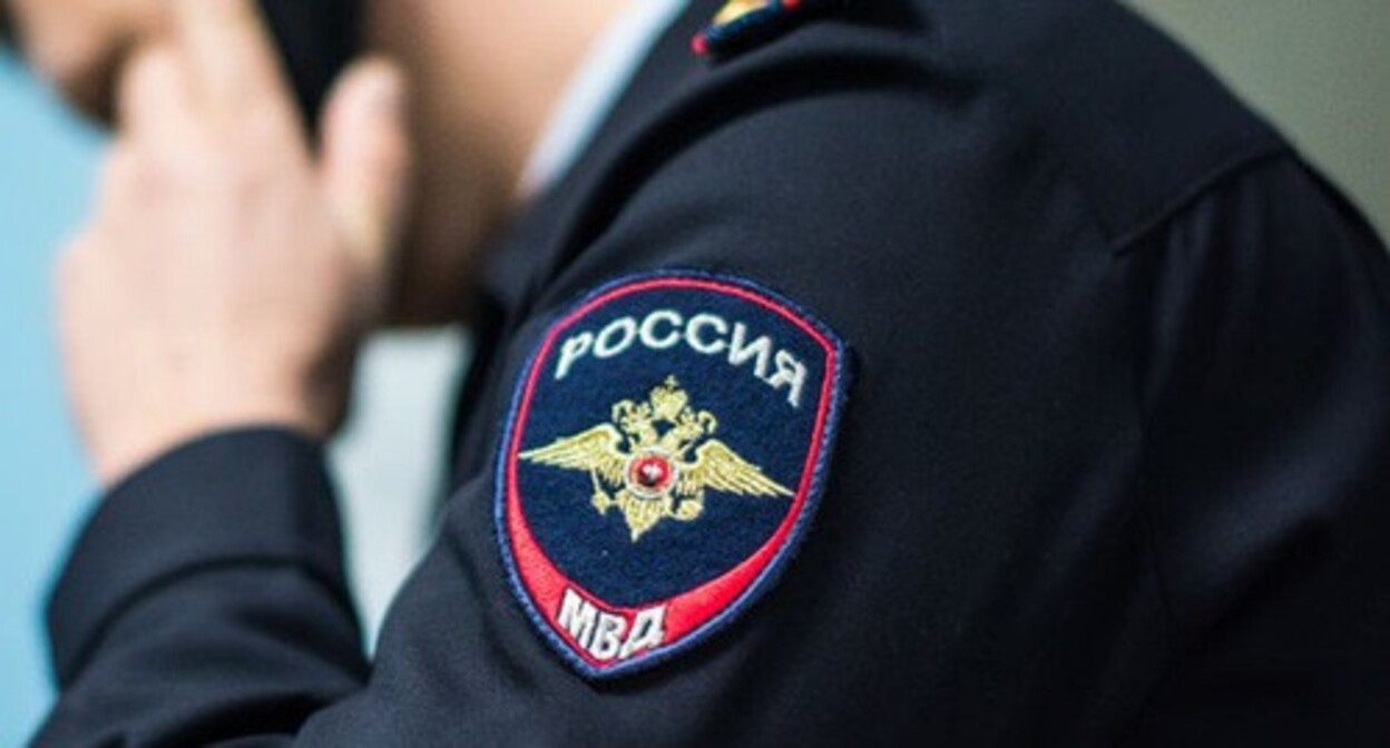 A law enforcer. Photo by Yelena Sineok, Yuga.ru A law enforcer. Photo by Yelena Sineok, Yuga.ru