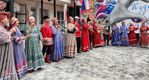 A festive concert in Kudepsta, photo by the "Caucasian Knot" correspondent A festive concert in Kudepsta, photo by the "Caucasian Knot" correspondent