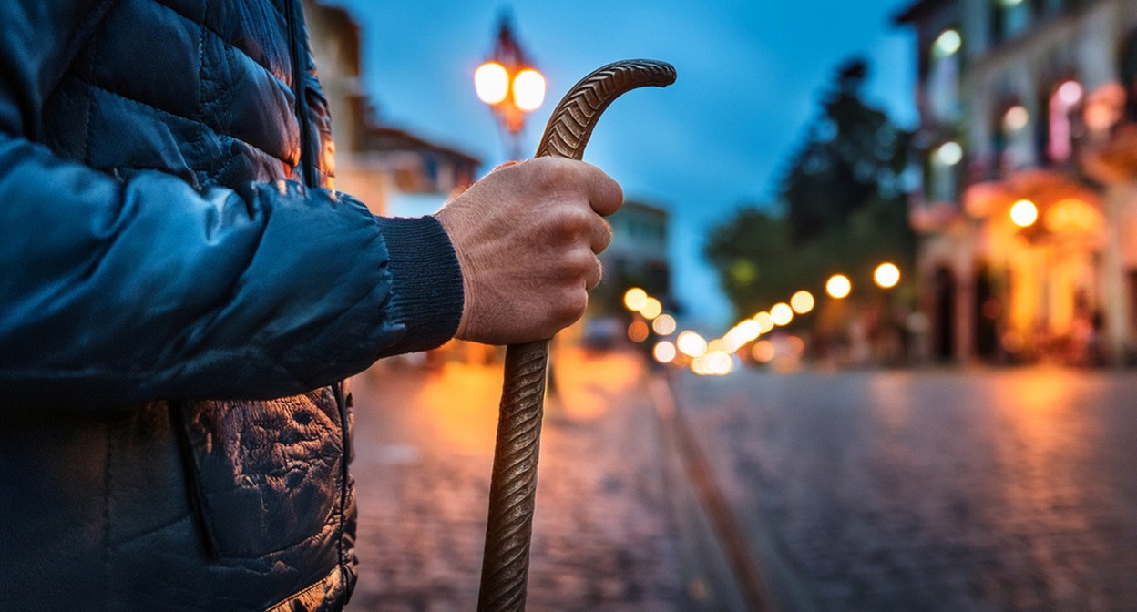 A man with a tire iron. Picture made in Photoshop by the "Caucasian Knot"