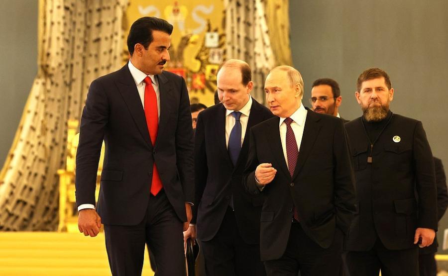 Ramzan Kadyrov (right) at a meeting. April 17, 2025. Photo: Kremlin.ru