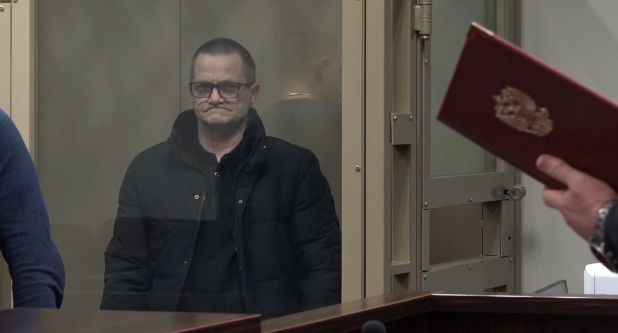 The resident of Sochi sentenced in the case on high treason. A frame from the video by the United Press Service for the Courts of the Krasnodar Territory https://t.me/opskuban/1196 The resident of Sochi sentenced in the case on high treason. A frame from the video by the United Press Service for the Courts of the Krasnodar Territory https://t.me/opskuban/1196