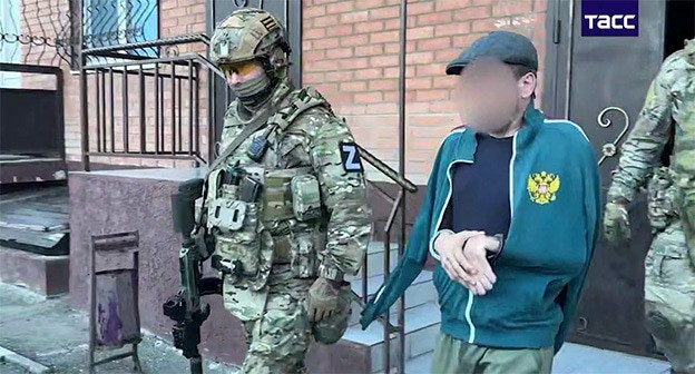 Detention of suspects in militants’ attack, May 27, 2025: screenshot from the video: https://t.me/tass_agency/317044 Detention of suspects in militants’ attack, May 27, 2025: screenshot from the video: https://t.me/tass_agency/317044