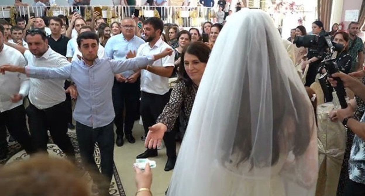 The Wedding. Screenshot of video https://www.youtube.com/watch?v=v29c9BPZqrM The Wedding. Screenshot of video https://www.youtube.com/watch?v=v29c9BPZqrM