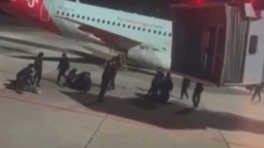 Riots at Makhachkala airport. October 29, 2023. Screenshot of video https://www.rbc.ru/politics/31/10/2023/653eb5399a7947b515dc49e2