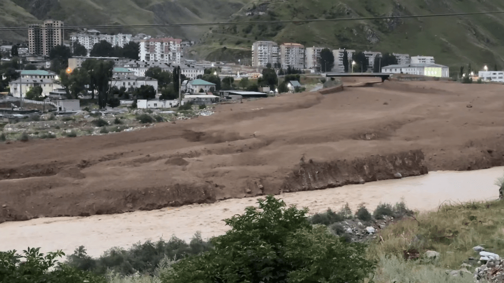 Mudflow in Tyrnyauz. Still frame from video from Kazbek Kokov's Telegram channel from 22.07.25, https://t.me/Kokov_Kazbek/7516