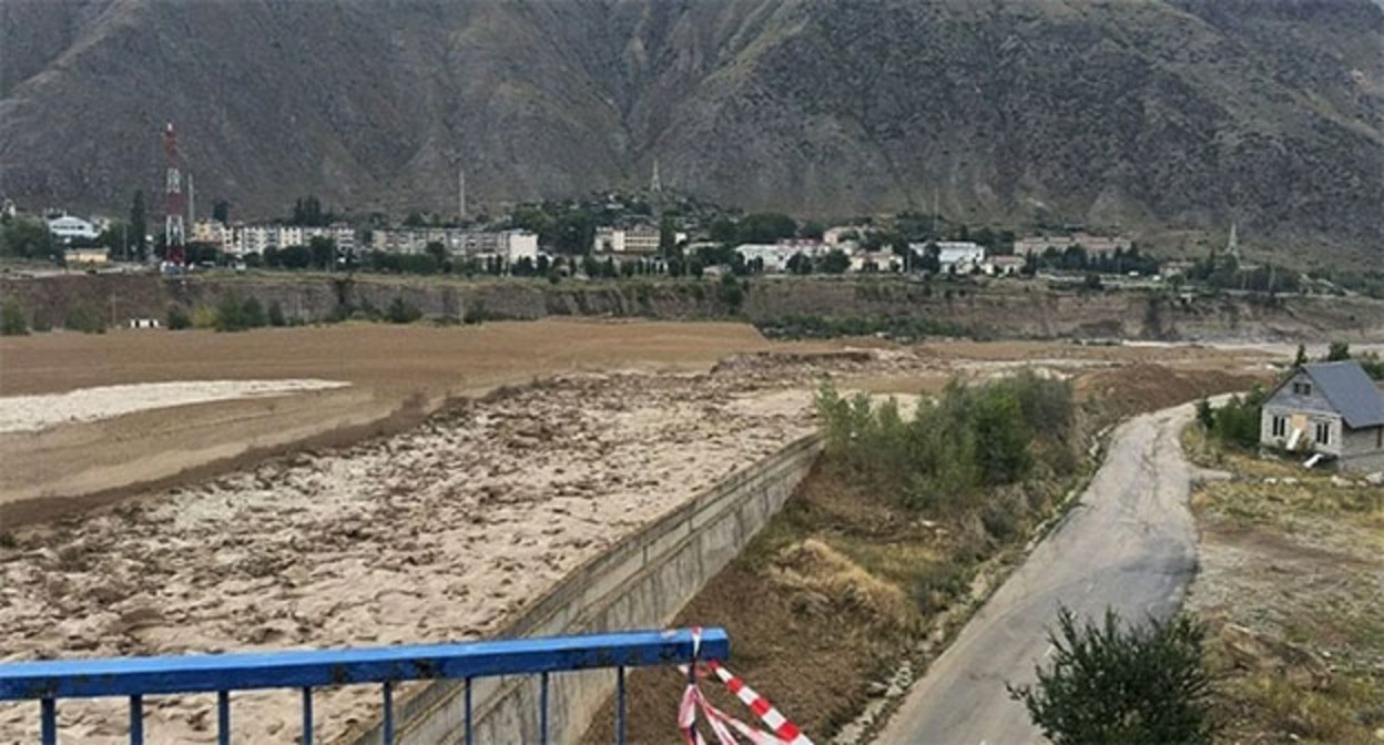 Mudflow in the KBR. Photo: Emergencies Ministry of the KBR