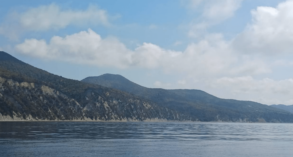 View of Pshchadskoe forestry after extinguishing the fire. Screenshot of a photo from the Telegram channel of the Gelendzhik administration from 31.08.25, https://t.me/adm_gelen/22837.