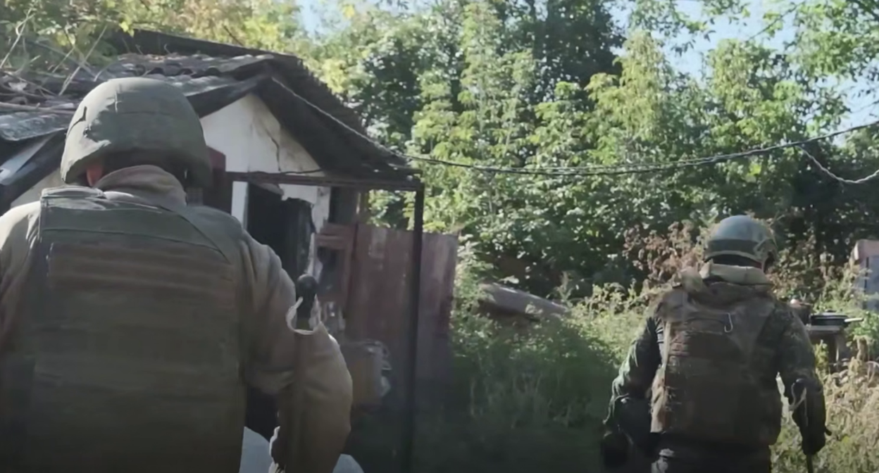 Russian soldiers. Still from a video by the Russian Ministry of Defense from October 9, 2025, https://t.me/mod_russia/57396

D