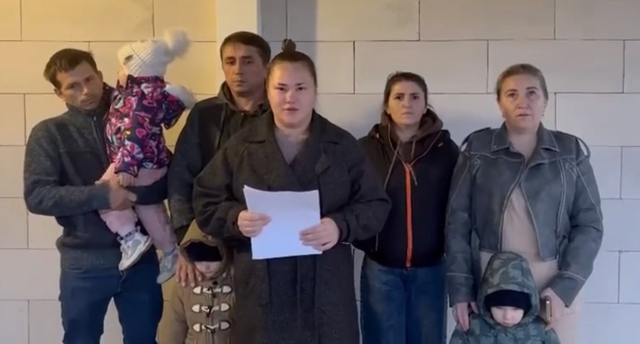 A still from a video message from orphans from Petrov Val to Alexander Bastrykin: https://vk.com/wall-62316332_11939