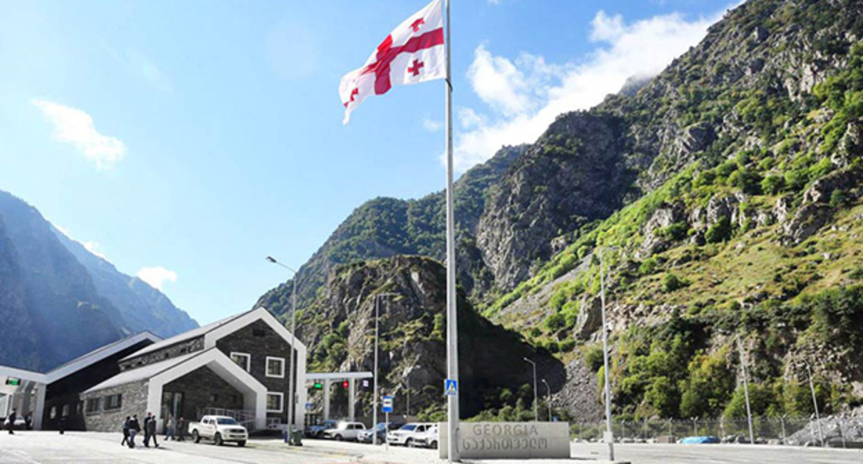 A checkpoint entering Georgia. Photo: News-Georgia https://www.newsgeorgia.ge/