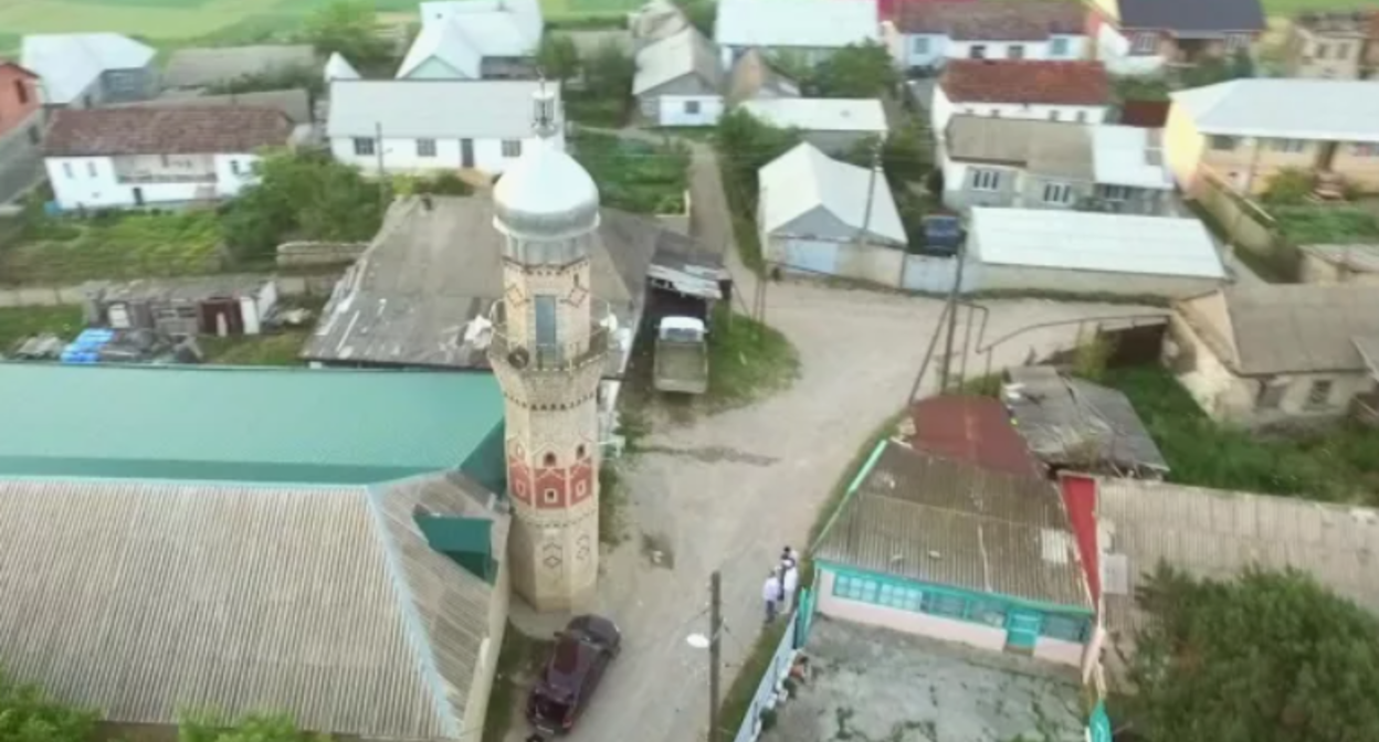 The village of Khubar. Screenshot from the Voice of the Steppe photo: https://golosstepi.ru/lenta-novostej/126987/