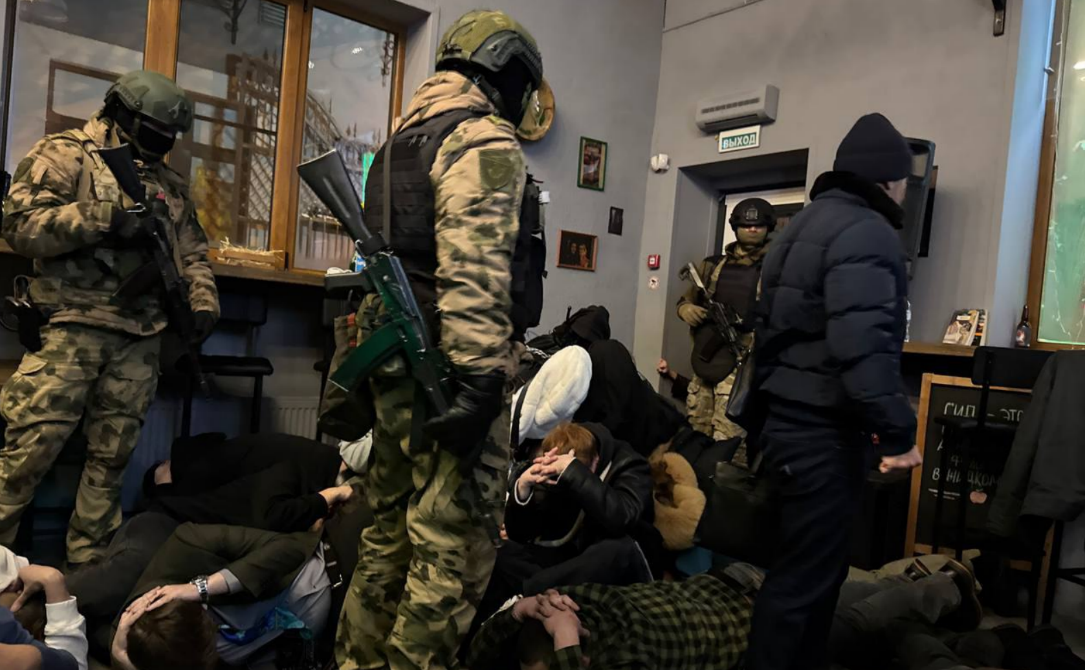 Detention of participants in the "Limonov Readings" in Krasnodar. Screenshot from the "National Human Rights Defense" Telegram channel, January 18, 2026, https://t.me/rightsofnation/2453.