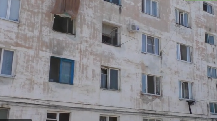 Dormitory on Kadyrov Street, 15a. Still from the "Caucasian Knot" video, https://www.youtube.com/watch?v=DufgbbLDxGo&t=23s