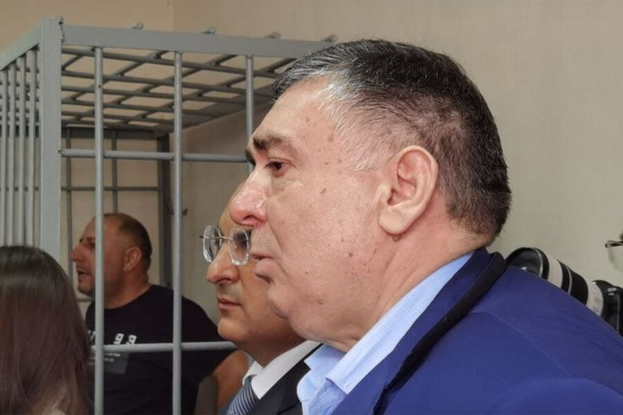 A still of Shahin Shykhlinski at a court hearing in Yekaterinburg for murder and attempted murder. Photo: Caliber / Telegram channel