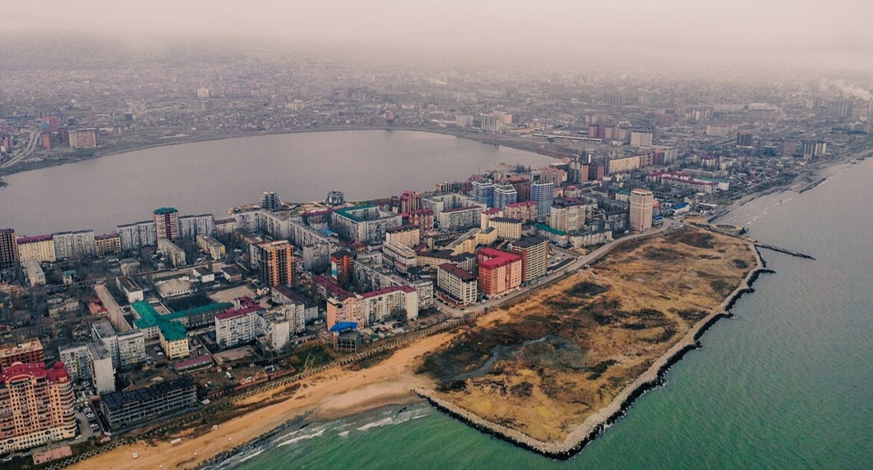 Makhachkala. Photo: Suleymannabiev, CC BY-SA 4.0, https://commons.wikimedia.org/w/index.php?curid=90865842