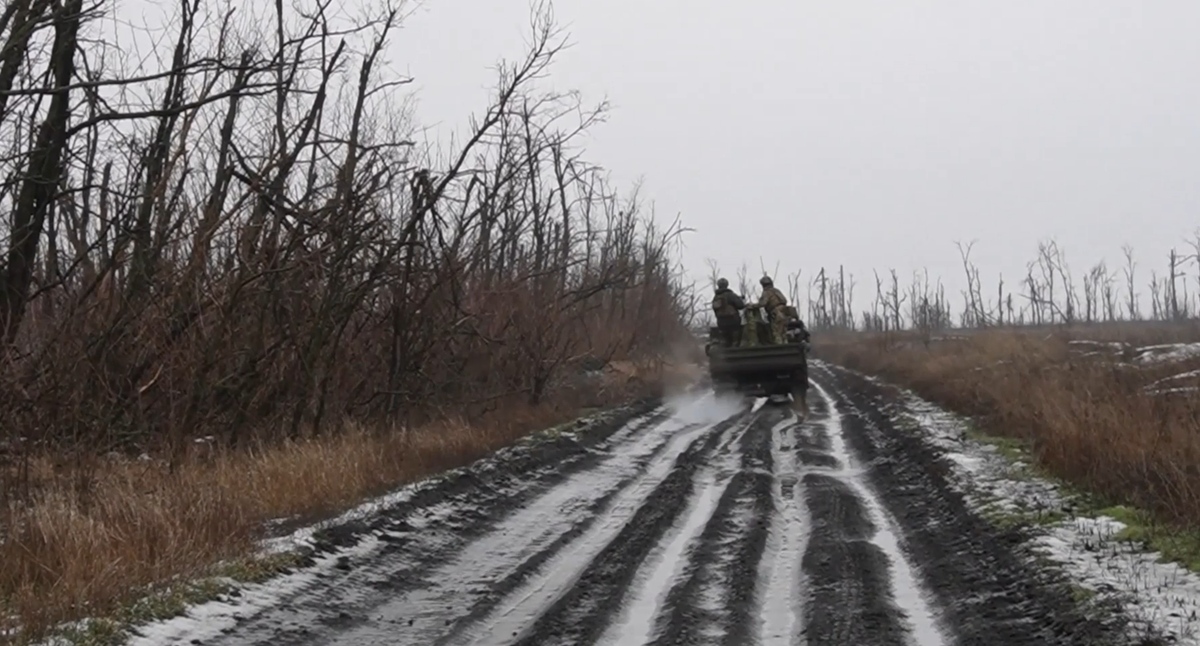 Russian troops in a combat zone. Still from a Russian Defense Ministry video: https://mil.ru/news/1b9c3525-a768-4ce0-81c3-4b4a885d8335