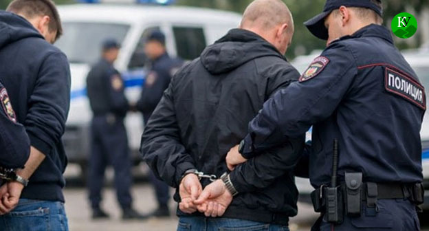 Police officers detain suspects. Illustration created by Caucasian Knot using AI in the Copilot program.