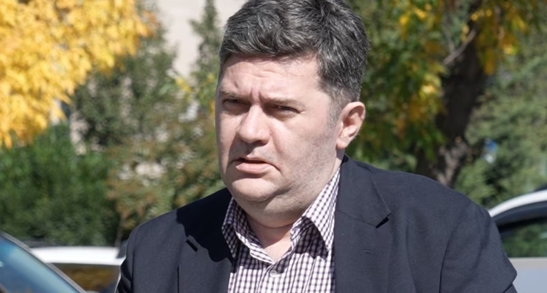 Bacho Akhalaya. Photo: Pirveli https://tvpirveli.ge/ka/siaxleebi/politika/118068-bacho-akhalaias-sasamartlom-patimroba-sheuparda Bacho Akhalaya. Photo: Pirveli https://tvpirveli.ge/ka/siaxleebi/politika/118068-bacho-akhalaias-sasamartlom-patimroba-sheuparda