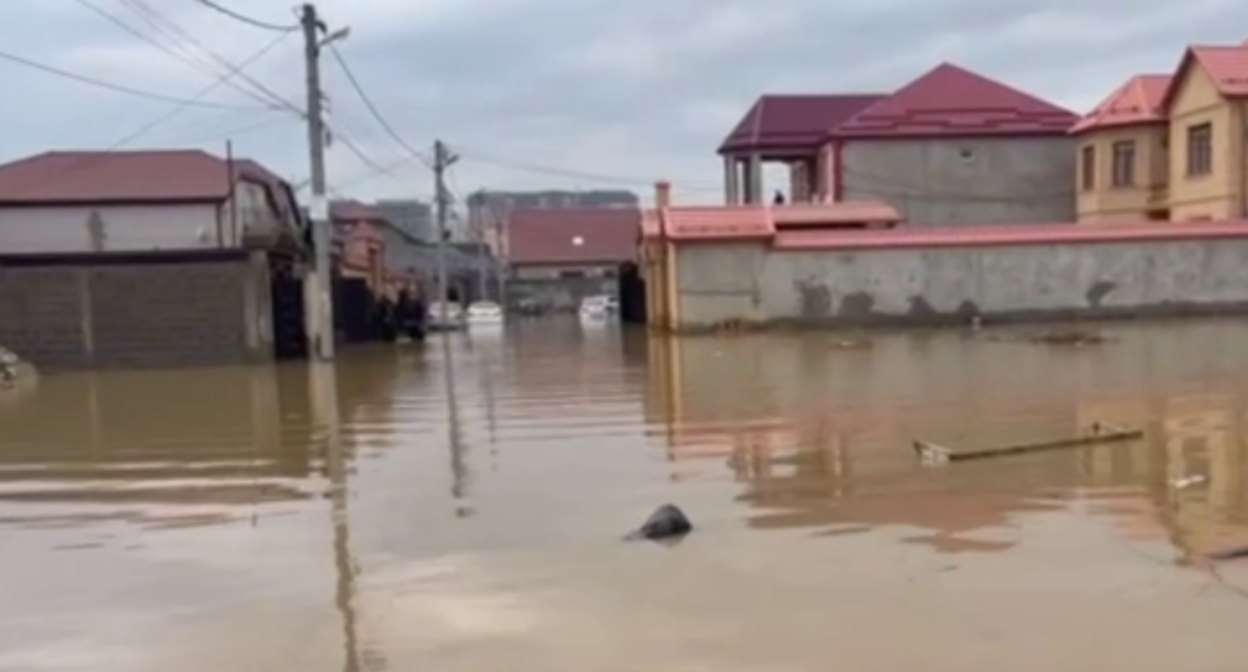 One of the flooded streets in Makhachkala. Still from a video by the Russian State Television and Radio Broadcasting Company "Dagestan" from March 29, 2026, https://t.me/RGVKDAGESTAN/43768. One of the flooded streets in Makhachkala. Still from a video by the Russian State Television and Radio Broadcasting Company "Dagestan" from March 29, 2026, https://t.me/RGVKDAGESTAN/43768.