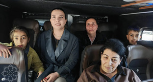 Footage of the return of 27 Azerbaijani families to Kalbajar. Photo: Azertac / https://azertag.az/ru/xeber/gruppa_pereselencev_pribyla_v_gorod_kyalbadzhar__obnovleno_video-4101463