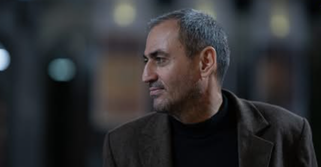 Afghan Sadigov. Screenshot of Publika photo? https://publika.ge/gamocema-qazetci-is-cnobit-afgan-sadigovi-ukve-baqoshi-imyofeba-da-is-azerbaijanul-mkhares-witeli-khidis-gamshweb-punqtze-gadasces/?fbclid=IwY2xjawQ_ZLlleHRuA2FlbQIxMQBicmlkETFDN1B6NjNaVDI1QkQybUVhc3J0YwZhcHBfaWQQMjIyMDM5MTc4ODIwMDg5MgABHokjAOfL9MhckwJeGXljSKt4gglmgJ3IQxWYY-lNxXiyxYWRgQaTZTrs2rr__aem_-FE-ZcLeJwk-OGorFvwqEQ Afghan Sadigov. Screenshot of Publika photo? https://publika.ge/gamocema-qazetci-is-cnobit-afgan-sadigovi-ukve-baqoshi-imyofeba-da-is-azerbaijanul-mkhares-witeli-khidis-gamshweb-punqtze-gadasces/?fbclid=IwY2xjawQ_ZLlleHRuA2FlbQIxMQBicmlkETFDN1B6NjNaVDI1QkQybUVhc3J0YwZhcHBfaWQQMjIyMDM5MTc4ODIwMDg5MgABHokjAOfL9MhckwJeGXljSKt4gglmgJ3IQxWYY-lNxXiyxYWRgQaTZTrs2rr__aem_-FE-ZcLeJwk-OGorFvwqEQ