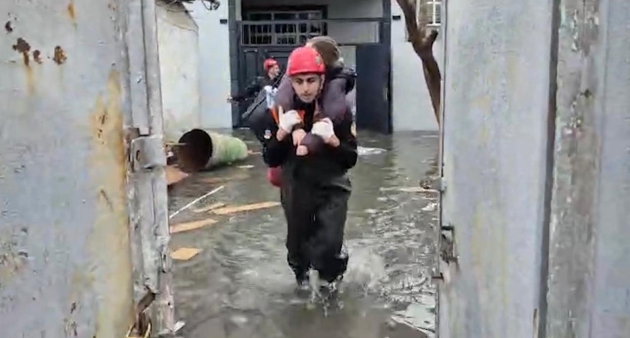 Flooding in Azerbaijan. Photo by the Azerbaijani Ministry of Emergency Situations https://fhn.gov.az/az/melumatlar/fhn-metbuat-xidmetinin-melumati-video-foto-039cc3e1 Flooding in Azerbaijan. Photo by the Azerbaijani Ministry of Emergency Situations https://fhn.gov.az/az/melumatlar/fhn-metbuat-xidmetinin-melumati-video-foto-039cc3e1