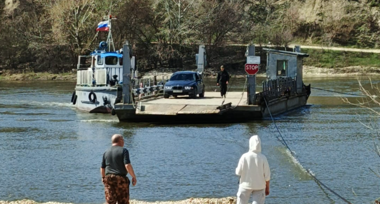 The crossing at Novogrigoryevskaya. Photo courtesy of Svetlana Surkova to "Caucasian Knot." The crossing at Novogrigoryevskaya. Photo courtesy of Svetlana Surkova to "Caucasian Knot."