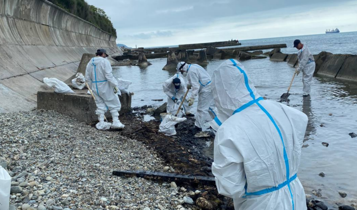 Beach cleanup in Gizel Dere. Screenshot from the Gizel Dere headquarters Telegram channel, May 22, 2026, https://t.me/GizelDere_shore/65/621 Beach cleanup in Gizel Dere. Screenshot from the Gizel Dere headquarters Telegram channel, May 22, 2026, https://t.me/GizelDere_shore/65/621