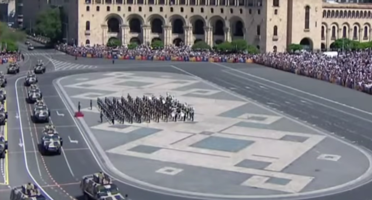 Military parade on Republic Day in Yerevan. Still from News.Am's video from May 28, 2026? https://www.youtube.com/watch?v=_vx52Ejndnc&t=234s