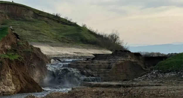 Gedzhukh Reservoir. Photo: https://riadagestan.ru/ Gedzhukh Reservoir. Photo: https://riadagestan.ru/