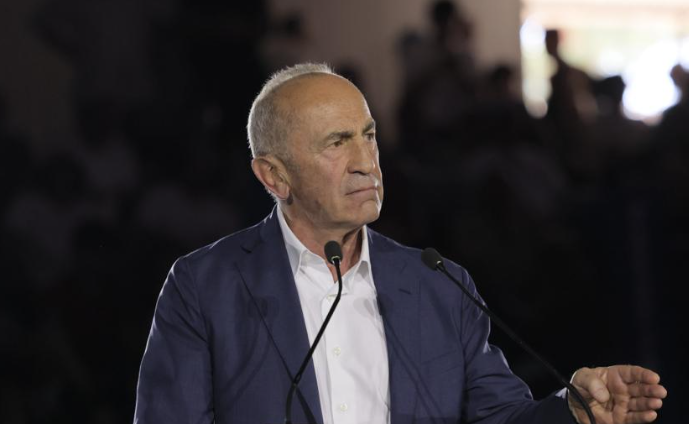 Robert Kocharyan. Screenshot from Yerevan Today, https://yerevan.today/ru/robertu-kocharyanu-ne-pozvolili-vyehat-iz-strany/. Robert Kocharyan. Screenshot from Yerevan Today, https://yerevan.today/ru/robertu-kocharyanu-ne-pozvolili-vyehat-iz-strany/.