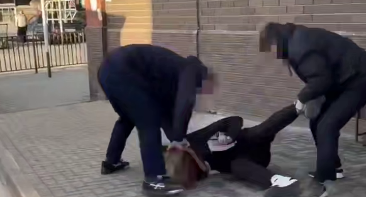 Detention of the suspect. A still from the FSB Russia video dated 04.07.26.