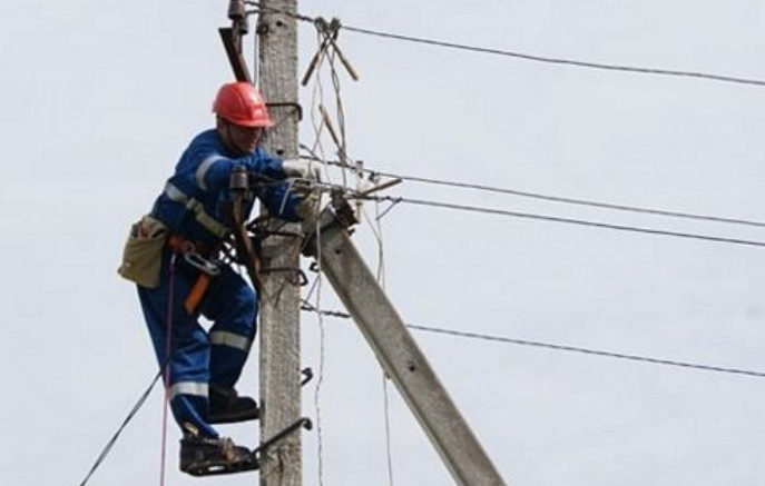 Repair of the transmission line. Screenshot from the Telegram channel of the press service of the Akhtyn district administration dated 12.07.26, https://t.me/pressa_akhty/25099. Repair of the transmission line. Screenshot from the Telegram channel of the press service of the Akhtyn district administration dated 12.07.26, https://t.me/pressa_akhty/25099.