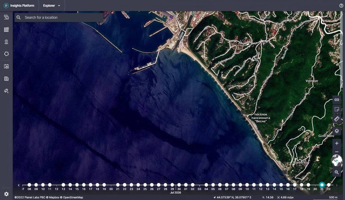 Satellite image with a dark trail in the waters of the Black Sea. Screenshot of a post in the Telegram channel of ecologist Evgeny Vitishko – https://t.me/evitishko/1960 Satellite image with a dark trail in the waters of the Black Sea. Screenshot of a post in the Telegram channel of ecologist Evgeny Vitishko – https://t.me/evitishko/1960