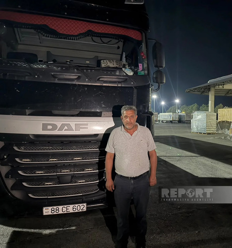 Truck drivers from Azerbaijan complained about delays when entering Georgia. Photo: Report / https://report.az/ru/v-regione/azerbajdzhanskie-dalnobojshiki-v-gruzii-nedelyami-ne-mogut-projti-tamozhnyu-v-mid-napravlen-zapros Truck drivers from Azerbaijan complained about delays when entering Georgia. Photo: Report / https://report.az/ru/v-regione/azerbajdzhanskie-dalnobojshiki-v-gruzii-nedelyami-ne-mogut-projti-tamozhnyu-v-mid-napravlen-zapros