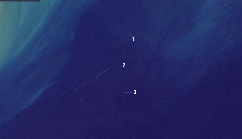 Leaks from the sunken parts of the tankers. Stern of "Volgoneft-212" - 1, bow of "Volgoneft-239" - 2, and bow of "Volgoneft-212" - 3. Screenshot from Sky Eye photo dated 16.08.26, Leaks from the sunken parts of the tankers. Stern of "Volgoneft-212" - 1, bow of "Volgoneft-239" - 2, and bow of "Volgoneft-212" - 3. Screenshot from Sky Eye photo dated 16.08.26,