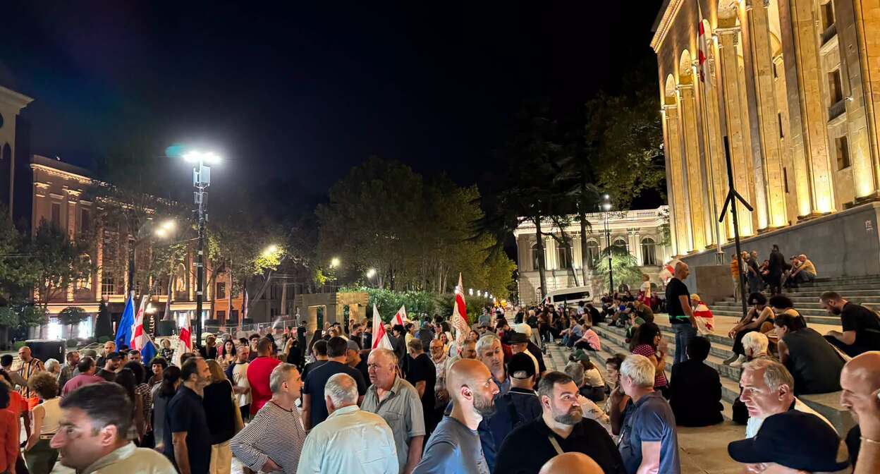 Supporters of Eurointegration in Tbilisi on the 645th day of continuous protests. September 3, 2026. Photo MO SE/ Facebook - owned by Meta, whose activities are banned in Russia Supporters of Eurointegration in Tbilisi on the 645th day of continuous protests. September 3, 2026. Photo MO SE/ Facebook - owned by Meta, whose activities are banned in Russia