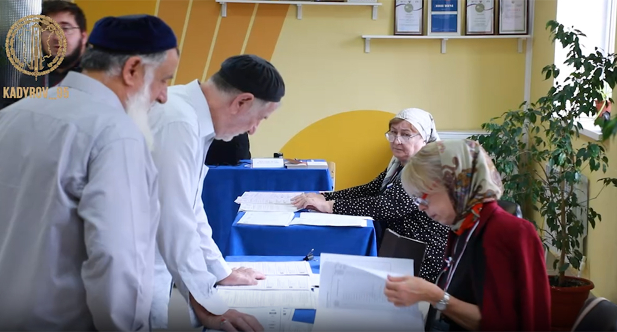 At the polling station in Chechnya. Frame from a video on Ramzan Kadyrov's Telegram channel - https://t.me/RKadyrov_95/6930