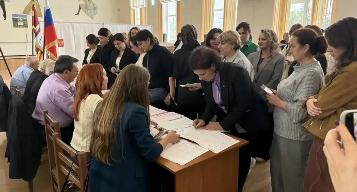At the polling station in Kabardino-Balkaria. Photo: press service of the republic's election commission - https://t.me/izbirkom_kbr/8108 At the polling station in Kabardino-Balkaria. Photo: press service of the republic's election commission - https://t.me/izbirkom_kbr/8108
