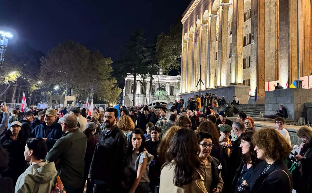 Protesters outside the parliament of Georgia on October 15. Photo: Giorgi Mumladze / Facebook* Protesters outside the parliament of Georgia on October 15. Photo: Giorgi Mumladze / Facebook*