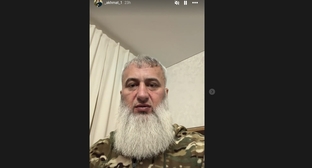 Frame from Zamid Chalaev's video address. Screenshot of the publication on his social media page.